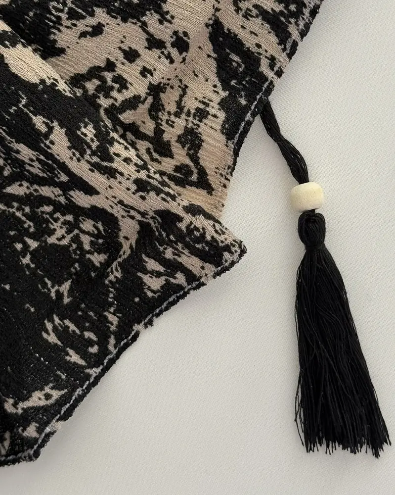 شال نخی چاپی حاشیه دار